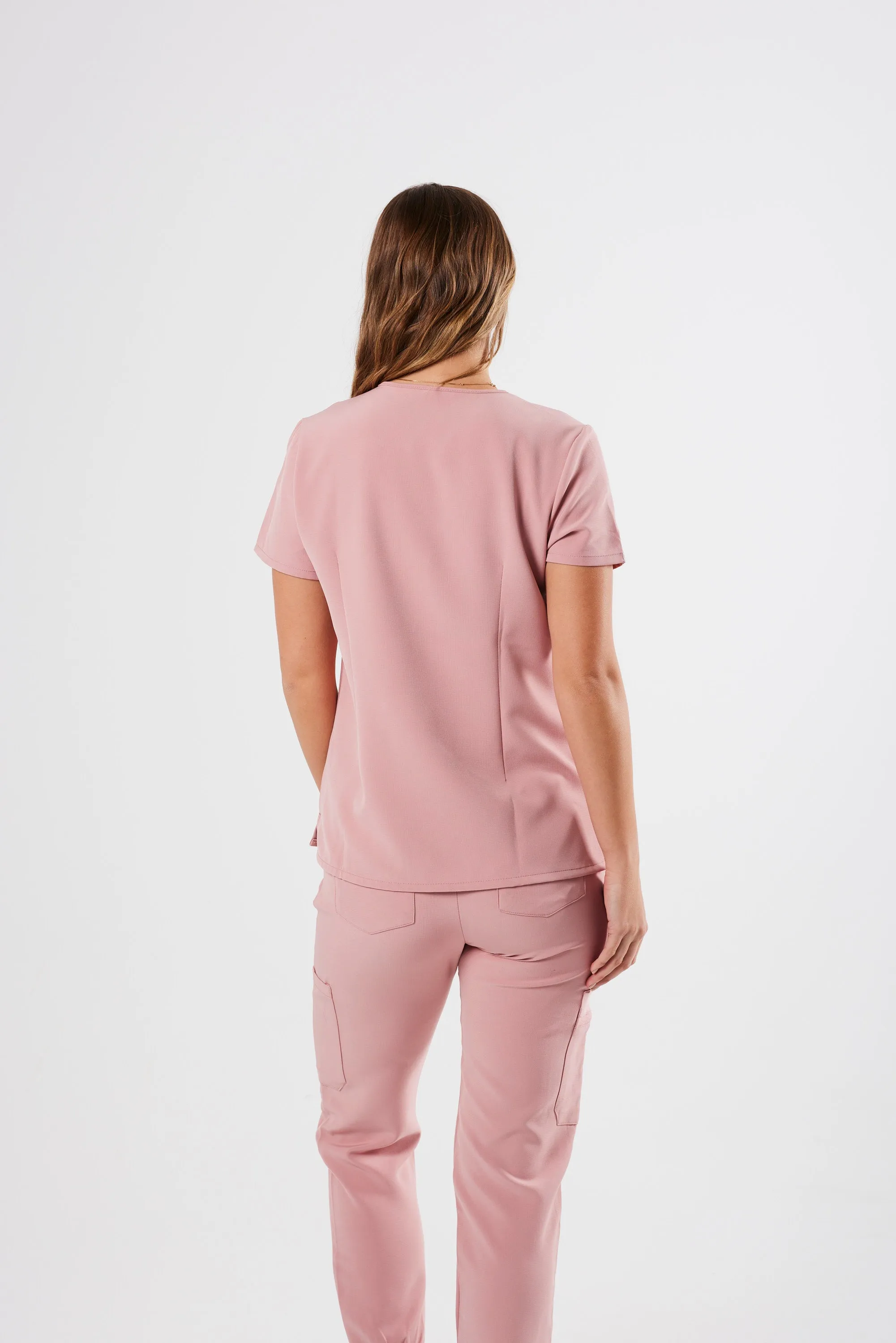 FLEX ONE-POCKET WOMEN'S SCRUB TOP (PINK PEONY)