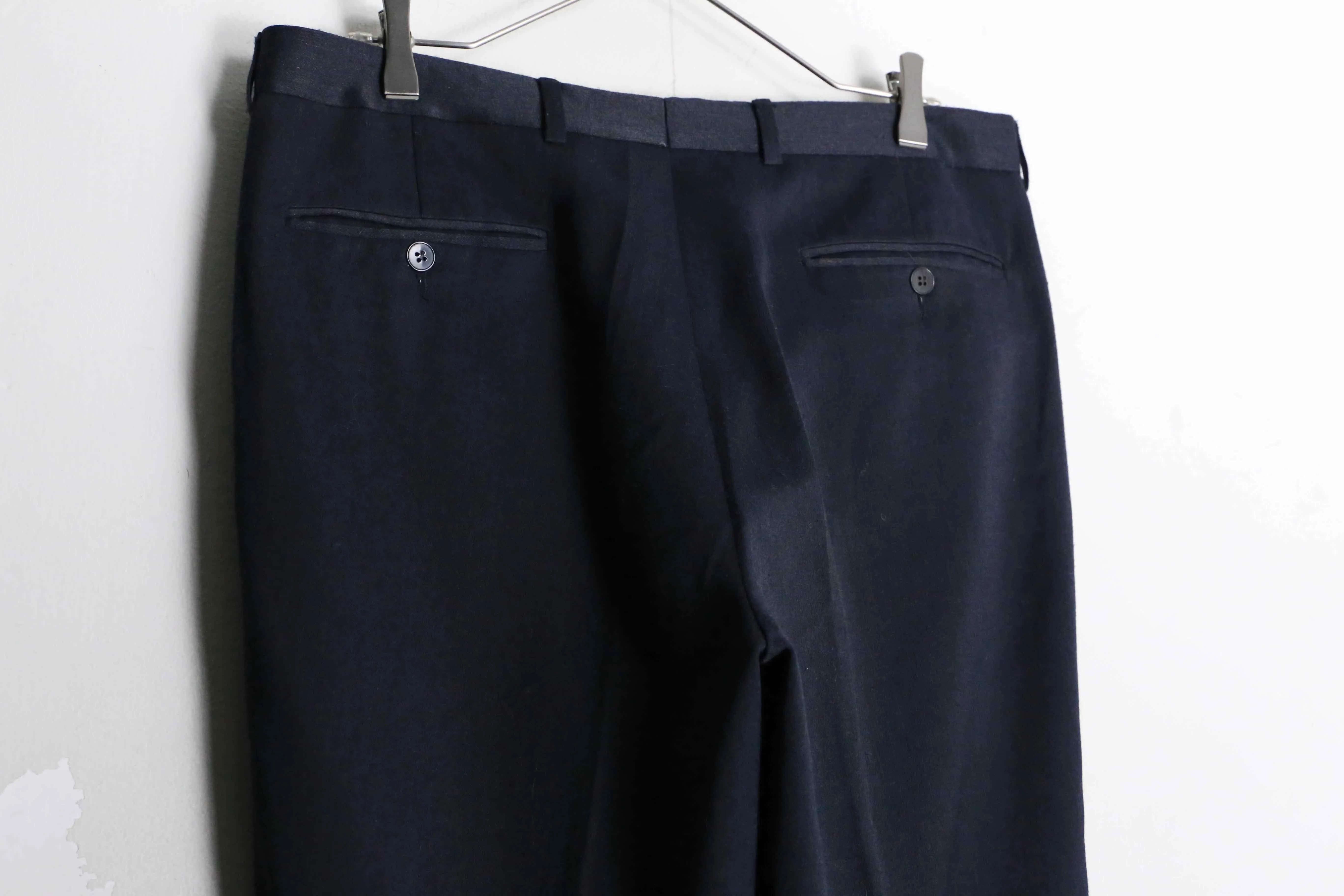 navy color wide tapered slacks