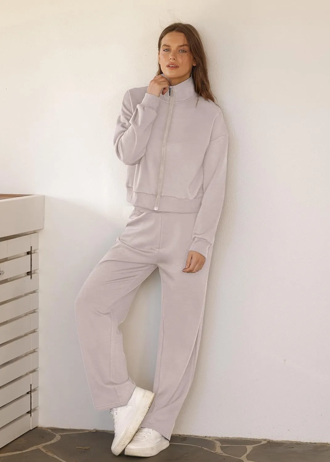 XIEERDUO Lounge Sets for Women 2025 Sweatsuit 2 Piece Outfits Sweatshirt Wide Leg Sweatpant Tracksuit Matching Set